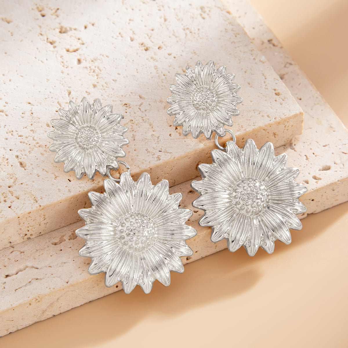 Planderful Vienna Verve Earrings – Elegant Sunflower Design