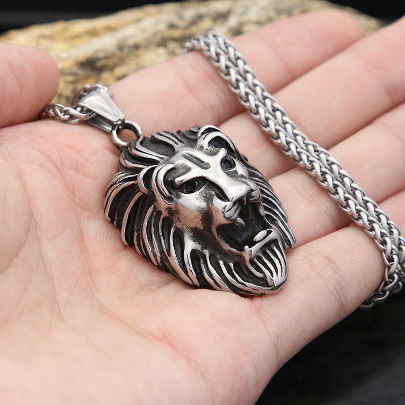 Cross-Border Amazon Lion Head Titanium Steel Pendant Necklace Men’s Trendy Jewelry Wholesale