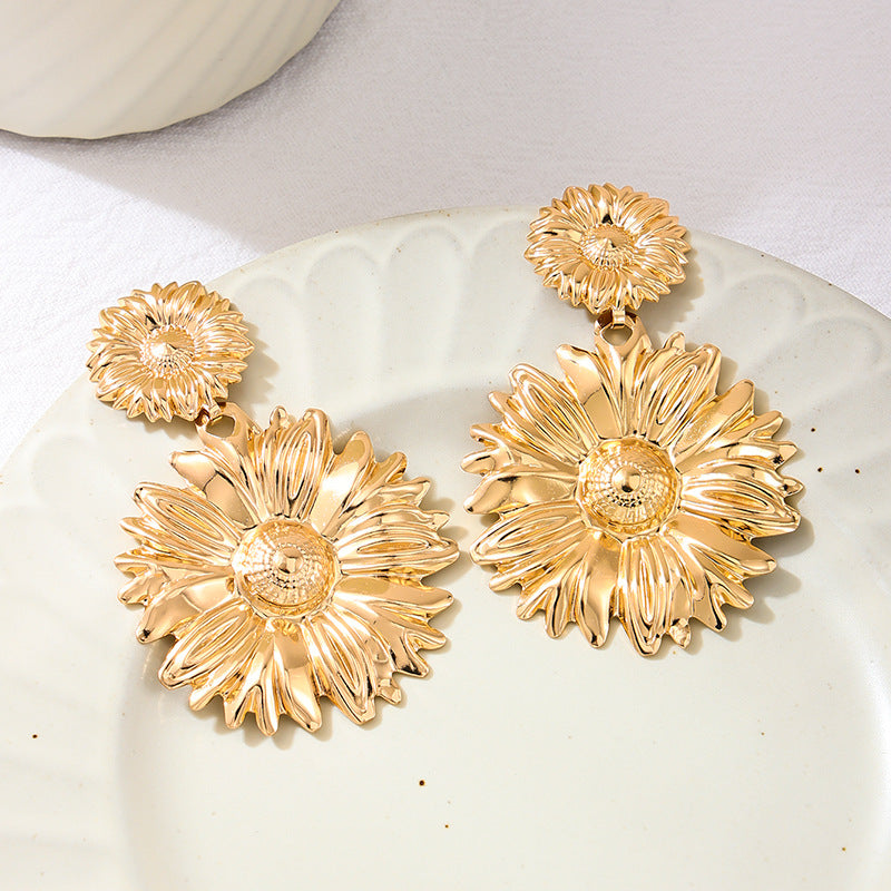Planderful Vienna Verve Sunflower Earrings – Exaggerated Metal Design for Parties