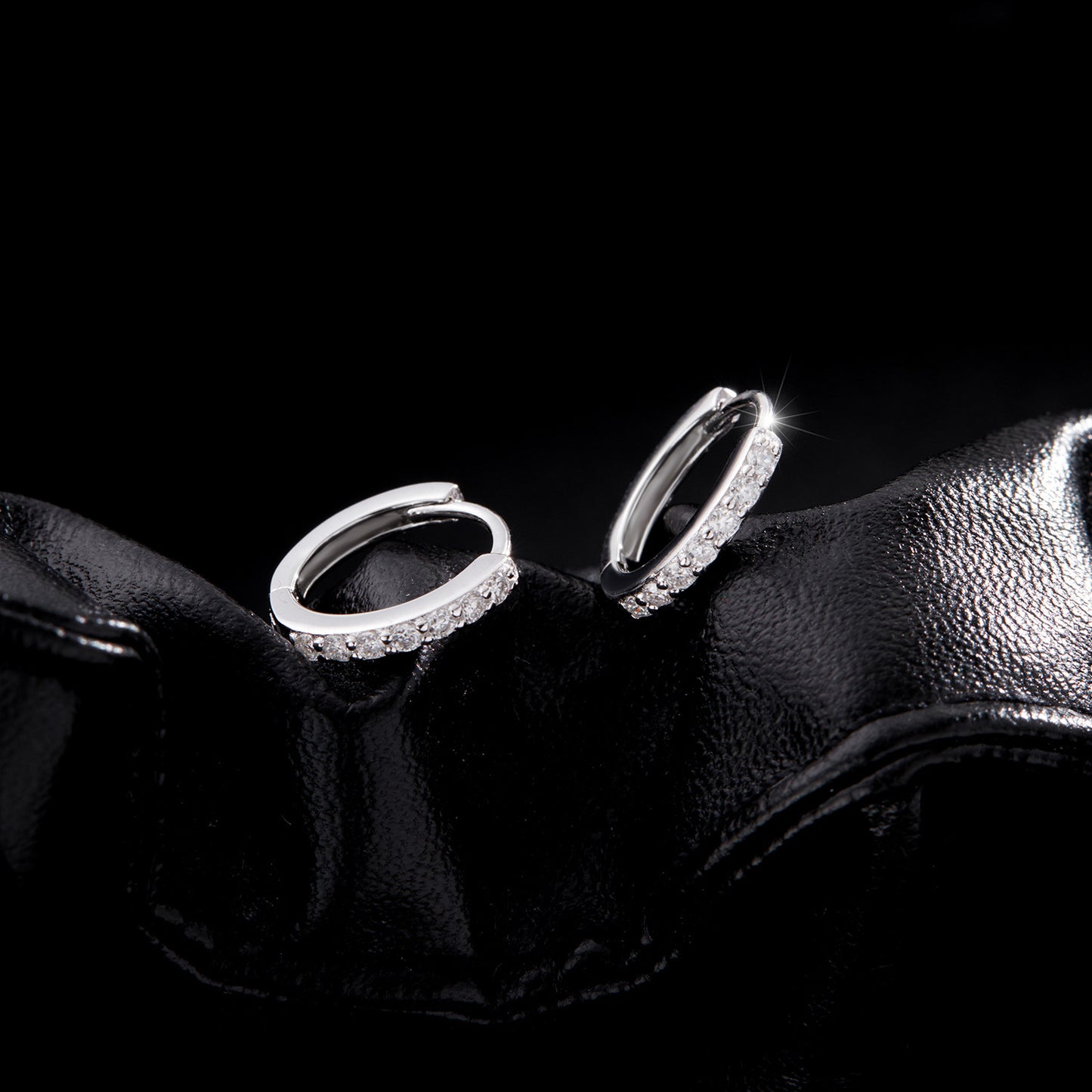 Planderful Moissanite Sparkling Earrings – High-End Sterling Silver with D Color Moissanite