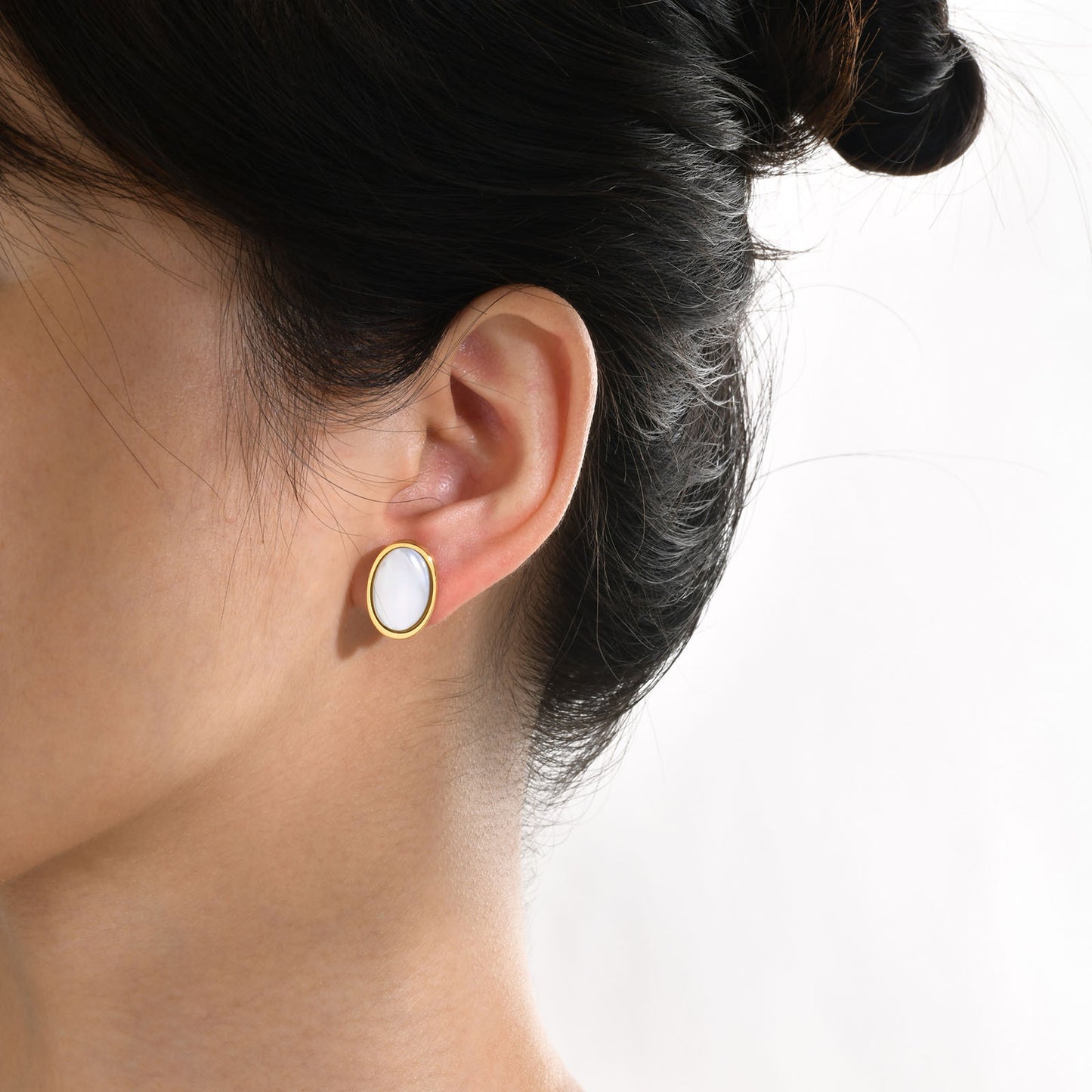 Women's Personality Simple Oval Stainless Steel Tiger's Eye Earrings Gold