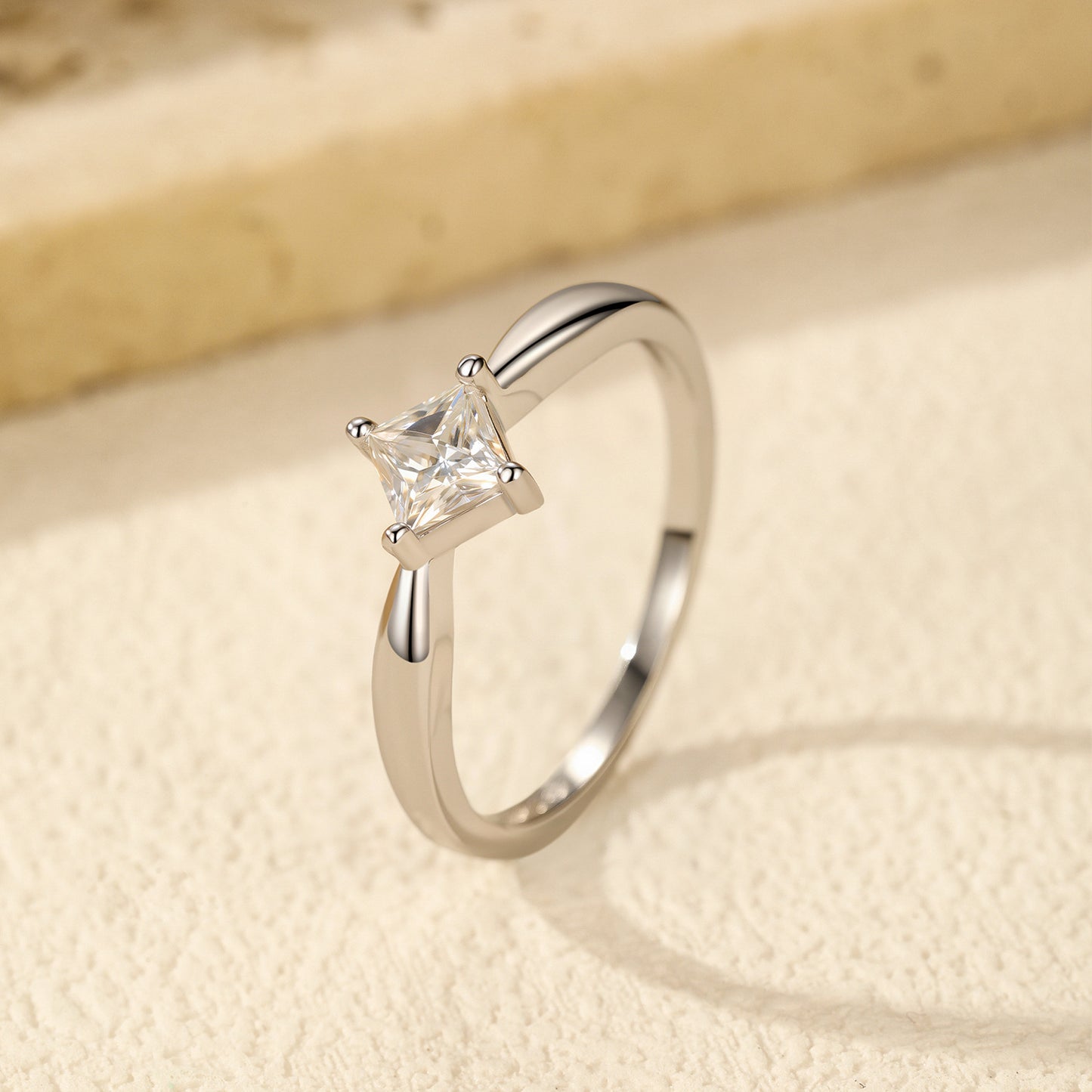 Planderful Moissanite Sparkling Ring – Elegant Sterling Silver Design