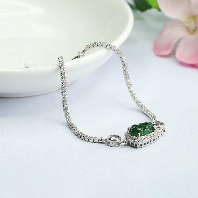 Green Jadeite Pixiu 8*6 mm Bracelet