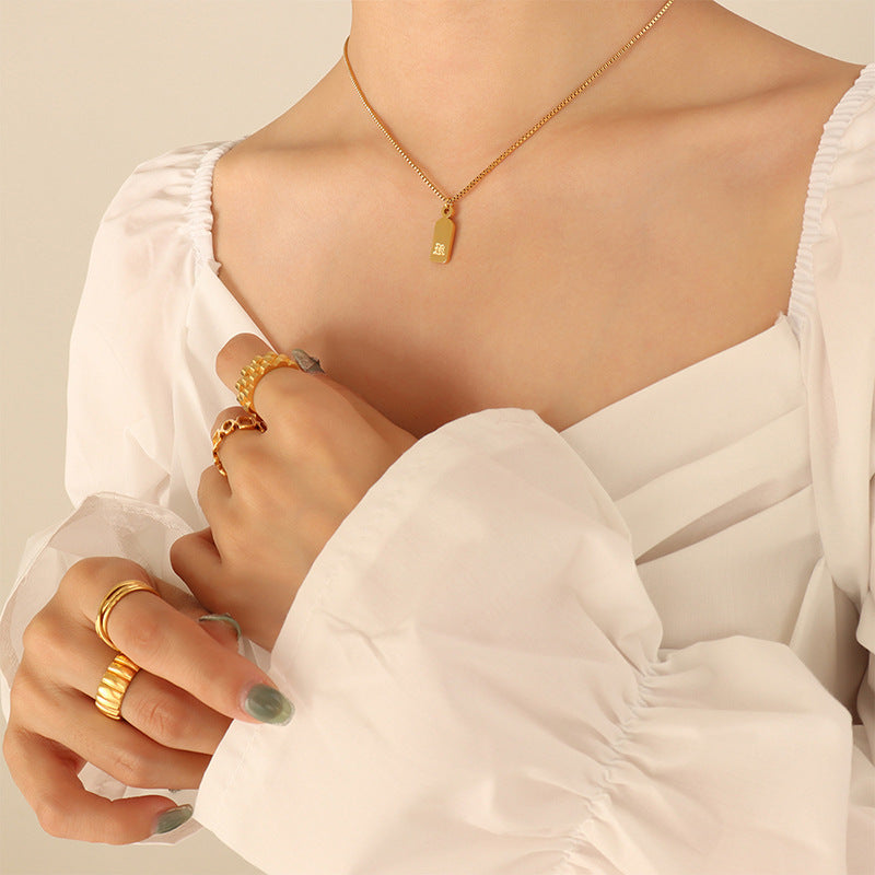 Golden Korean Zigzag Letter Pendant Necklace with Box Chain - Women's Titanium Jewelry