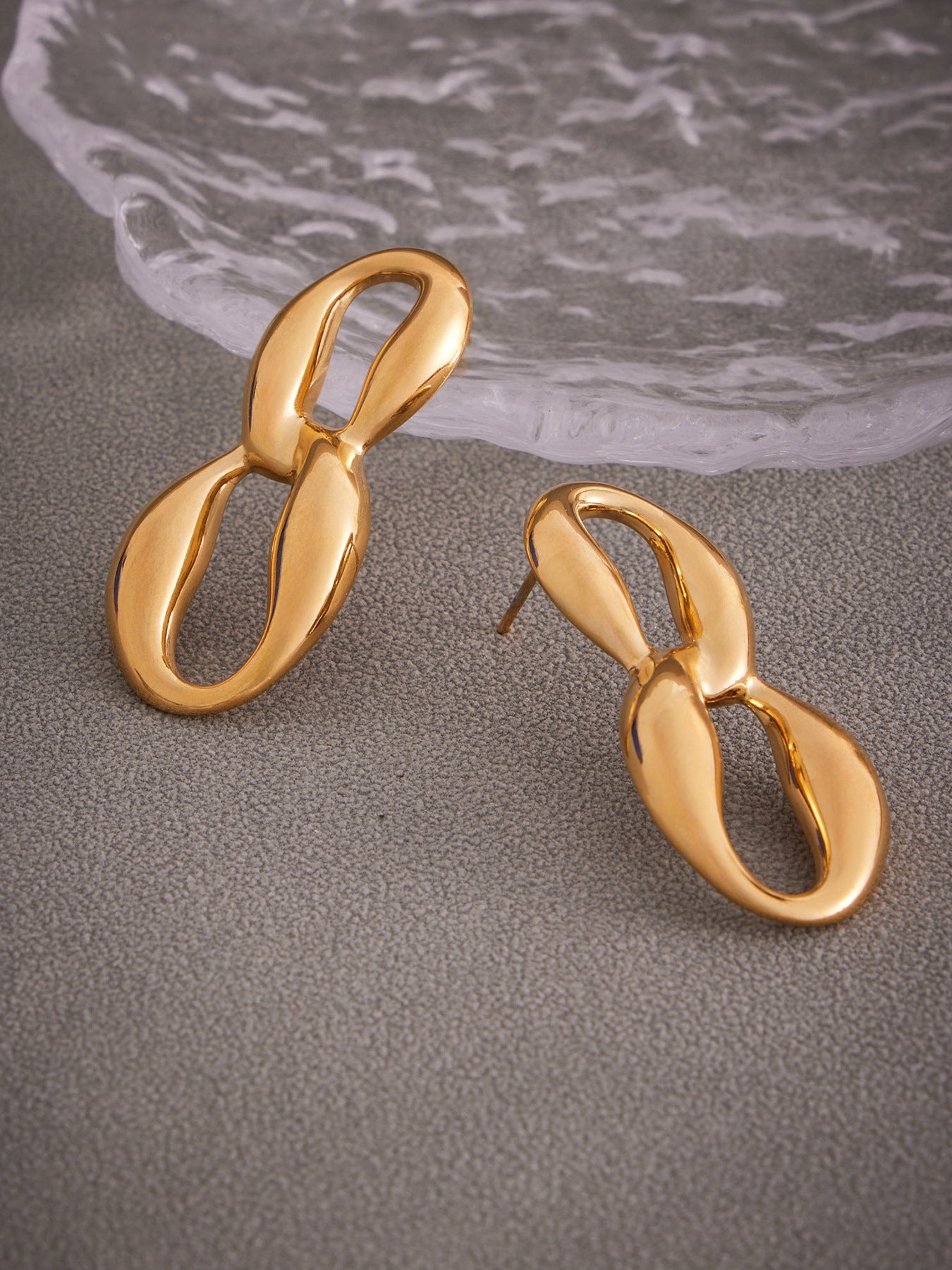 Planderful Pig Nose Earrings Gold Plated Steel Trendsetters