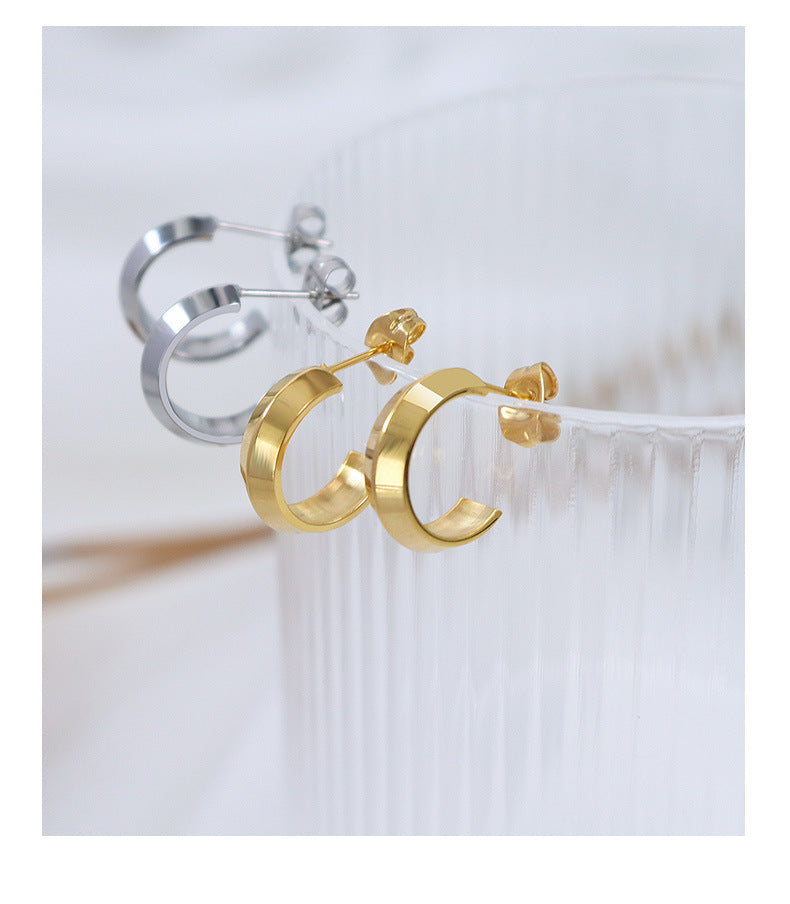 Golden C-Shaped Titanium Steel Earrings in European Style