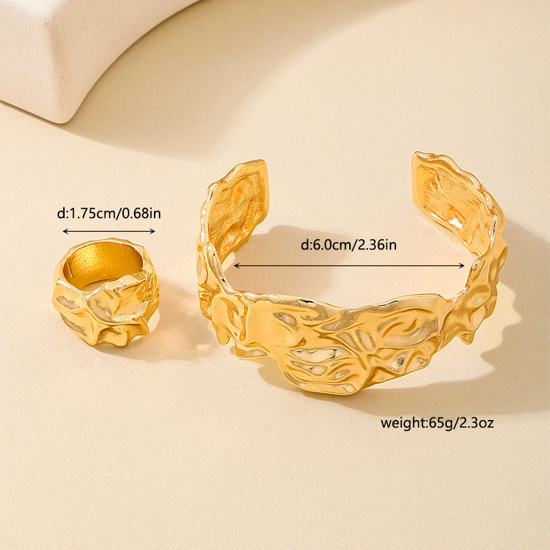 Retro Metal Lava Bracelet Ring Set for Fashionable Women