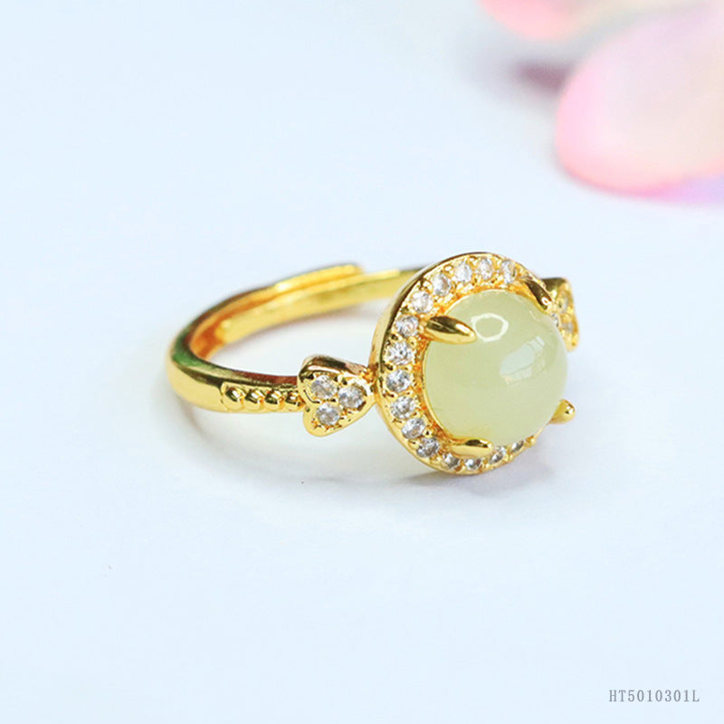Qingshui Hetian Jade Heart Claw-Set Ring