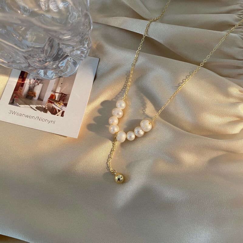 Freshwater Pearl Y-Shaped Necklace