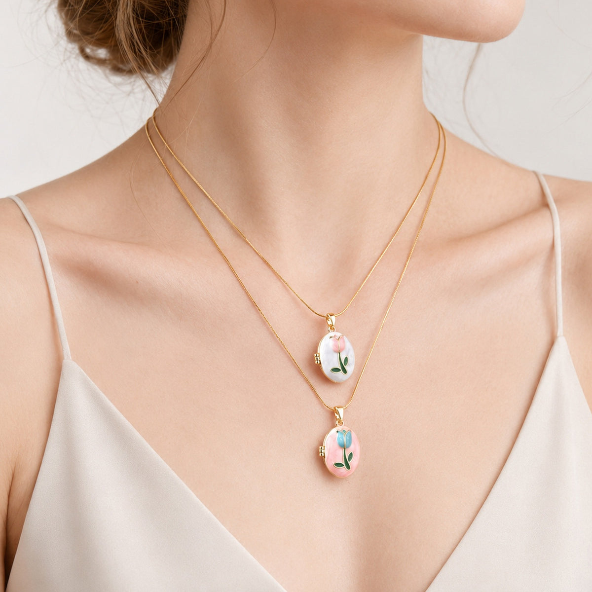 Pink & Blue Oil Drop Flower Photo Box Necklace Copper Material Can Be Opened & Closed