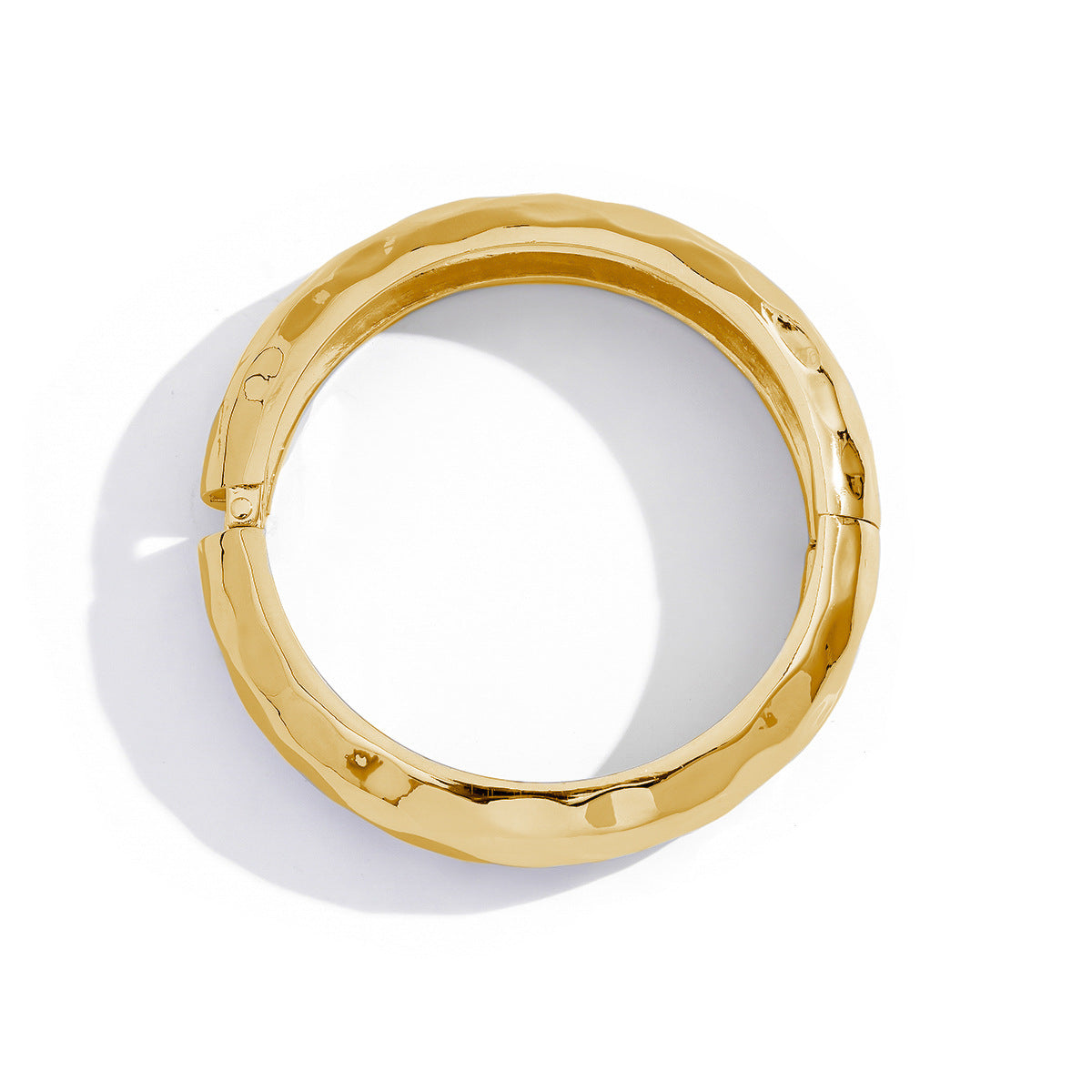 Planderful Vienna Verve Lava Alloy Spring Opening Bracelet For Modern Professionals Statement Jewelry
