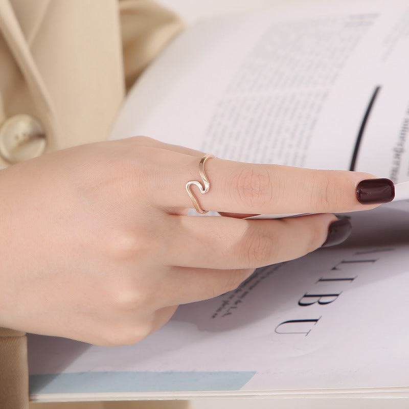 Minimalist Wind Wave V-Shaped Titanium Steel Ring, Niche Design Ring, Men's And Women'S