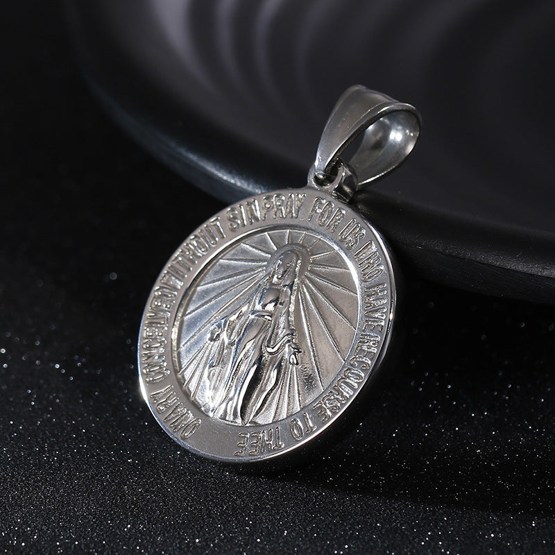 Classic Round English Letter Maria Titanium Steel Pendant for Men - European and American Style