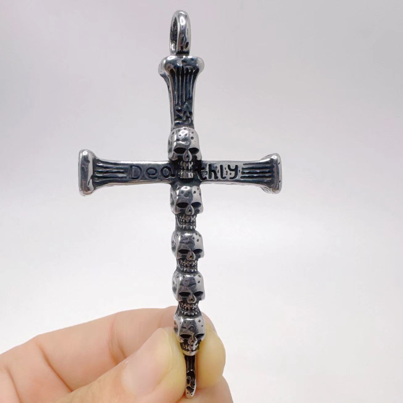 Planderful Skull Cross Pendant Necklace Titanium Stainless Steel For Hip Hop Fans Unisex Trendsetting