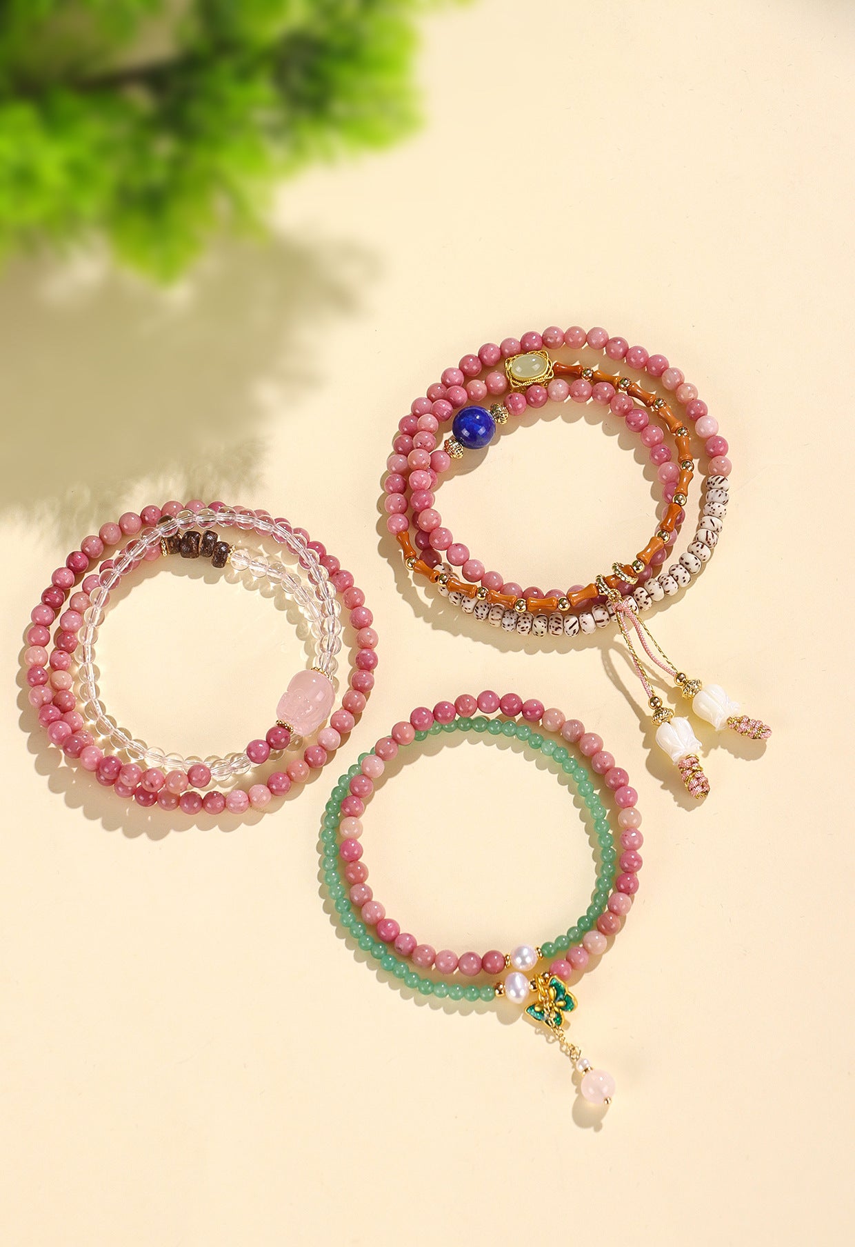 Planderful Fortune's Favor Bracelet – Elegant Chinese Rose Stone Design