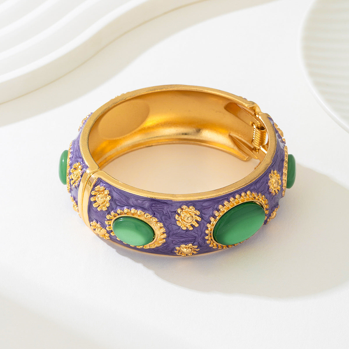 Planderful Vienna Verve Jewelry Set – Fashionable Retro Metal Design