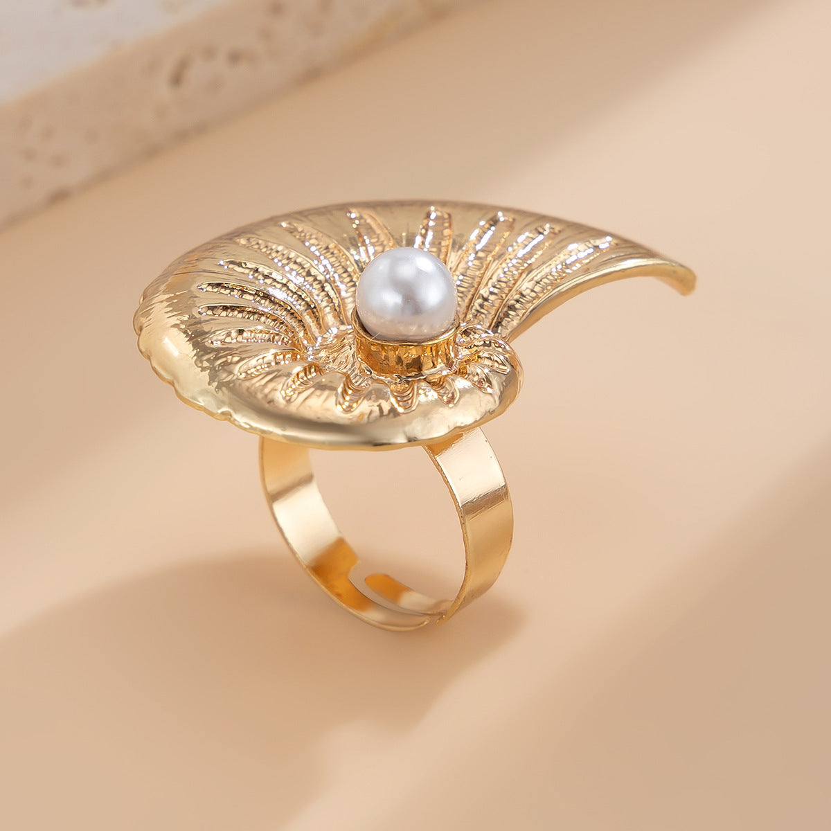 Planderful Vienna Verve Ring – Adjustable Beach-Inspired Design with Starfish and Pearl Accents