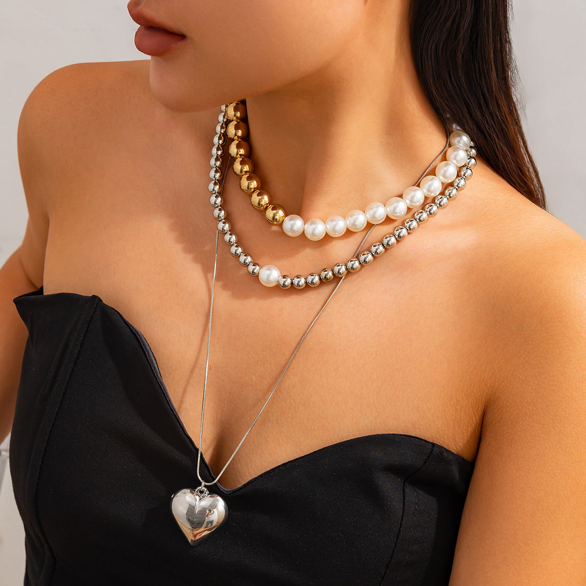 Mixed-Color Heart Pearl-Style Necklace