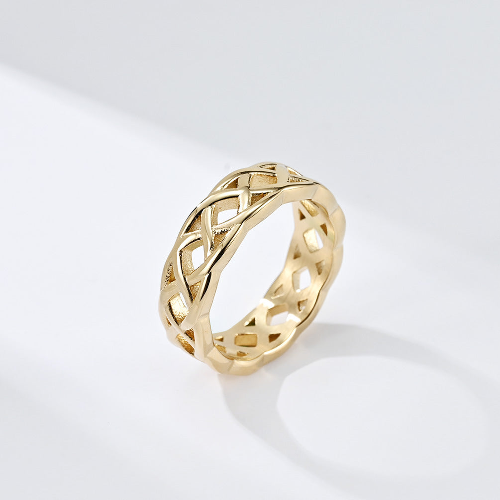 Steel Ring – Elegant Celtic Knot