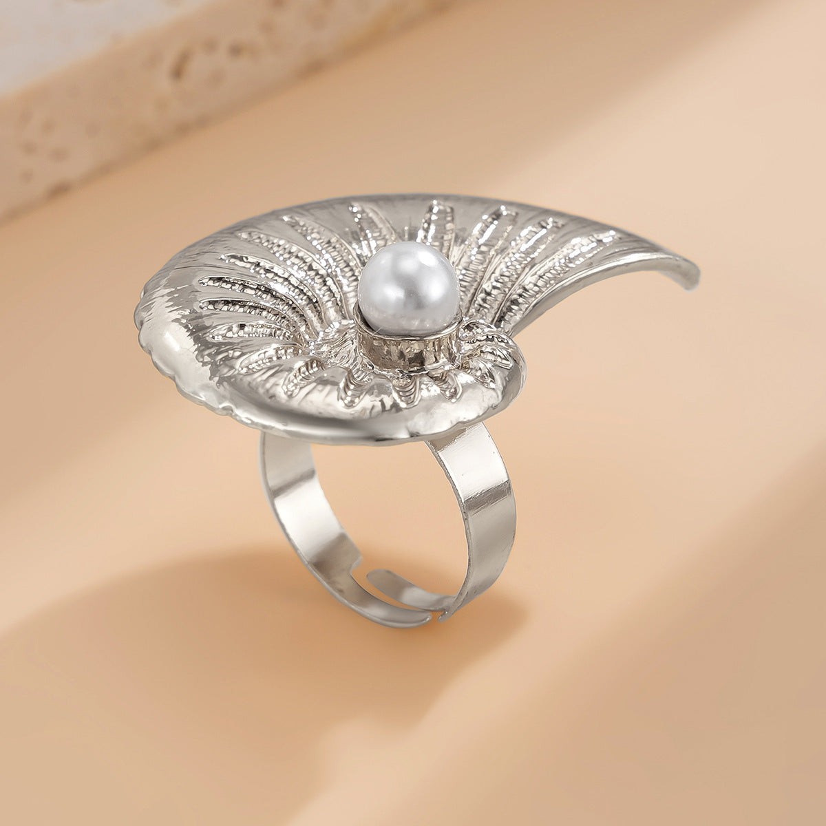 Planderful Vienna Verve Ring – Adjustable Beach-Inspired Design with Starfish and Pearl Accents