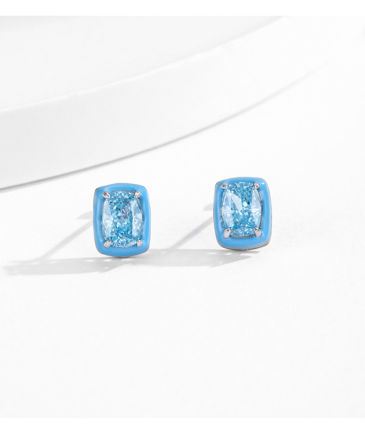 925 Sterling Silver Crushed-Ice Zircon Stud Earrings