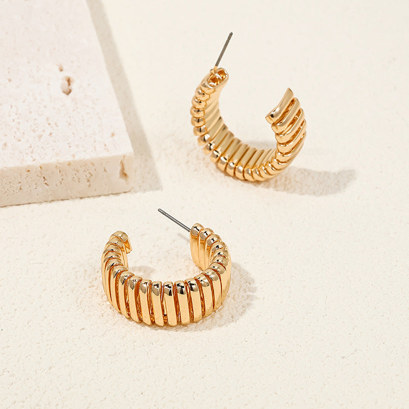 Chic Chain Link Earrings with a Twist - Vienna Verve Collection