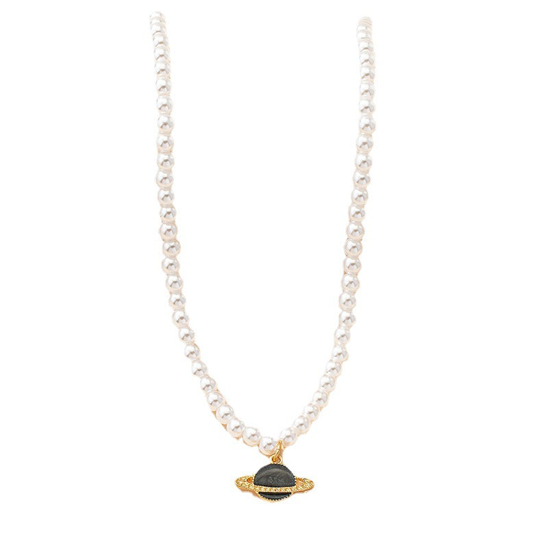 Luxurious Pearl Planet Necklace with Exquisite Design and Elegant Charm
