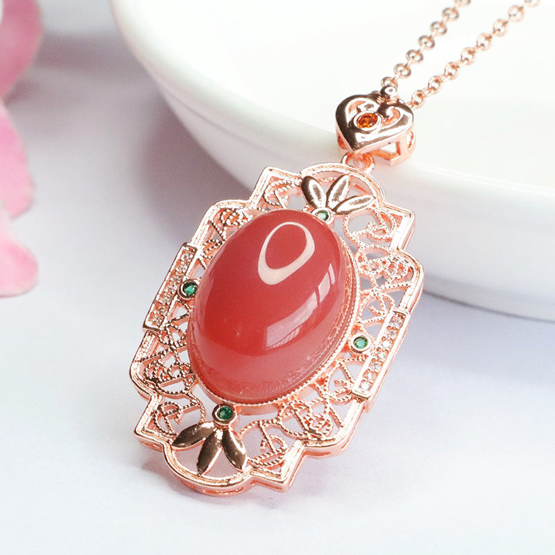 Natural Agate Hollow Pendant Necklace with Vintage Charm