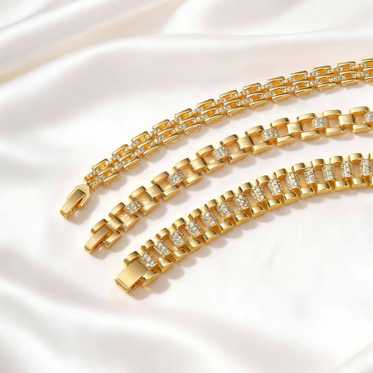 Zircon Minimalist Copper Bracelet