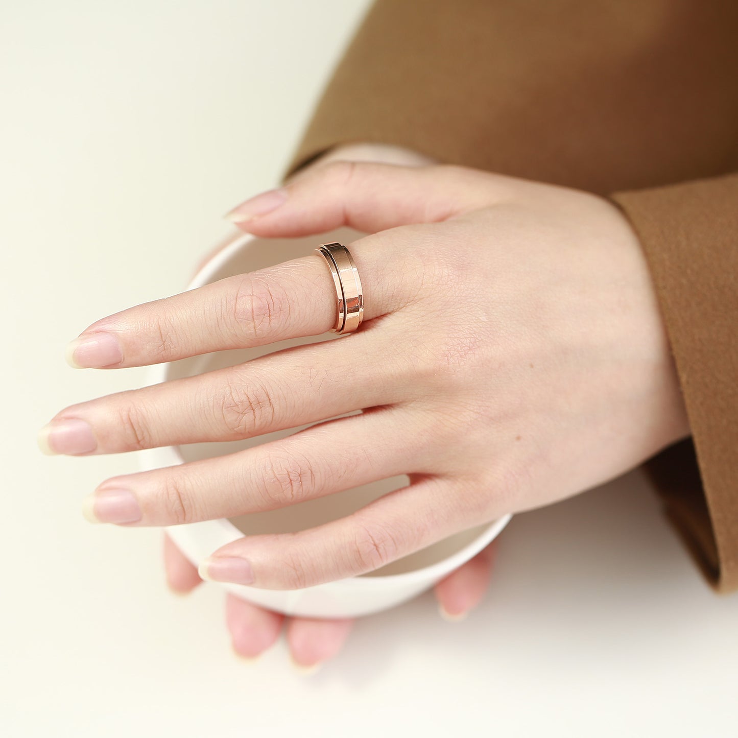 Rotatable Stainless Steel Male and Female Couple Ring Gold