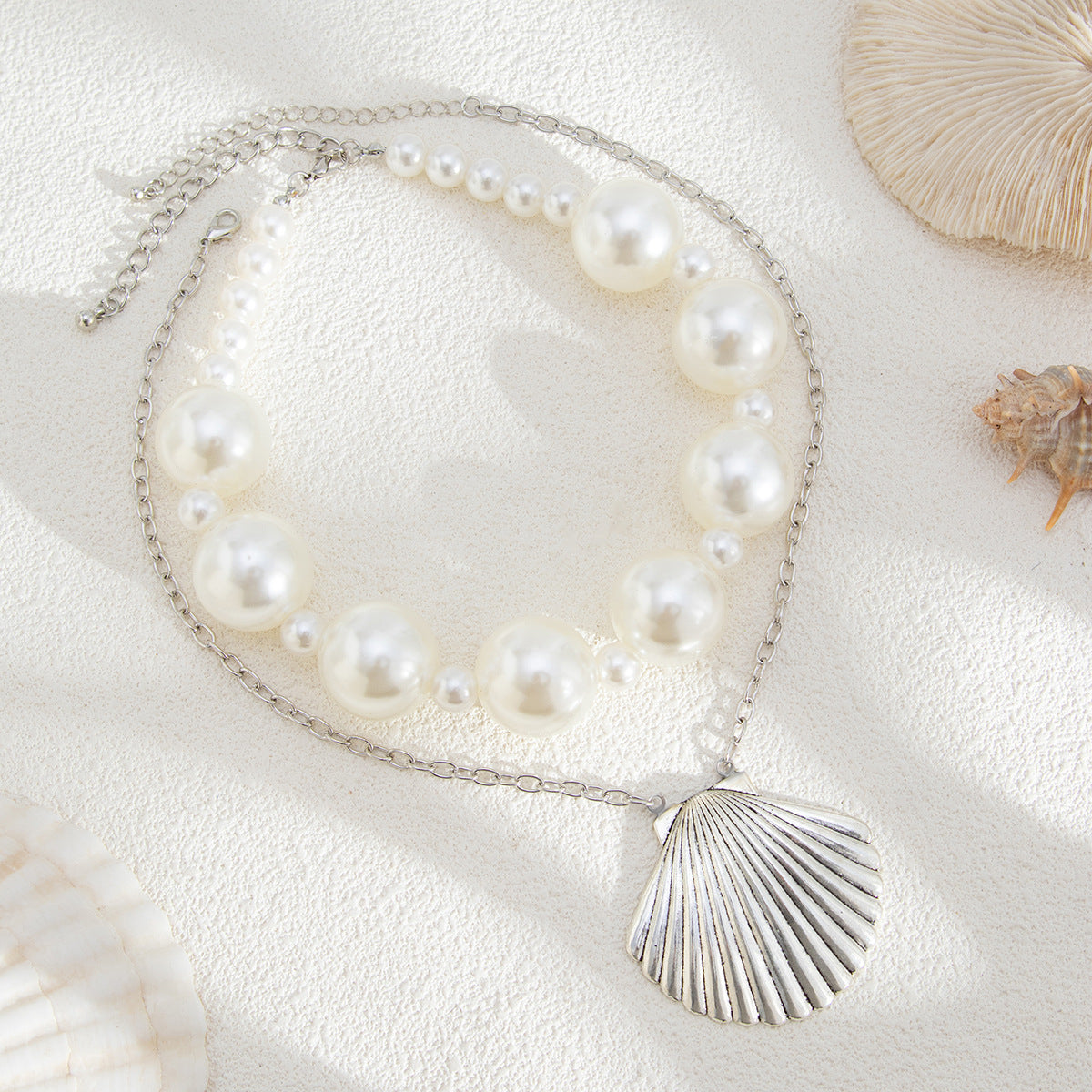 Planderful Vienna Verve Necklace – Retro Exaggerated Baroque Pearl Design