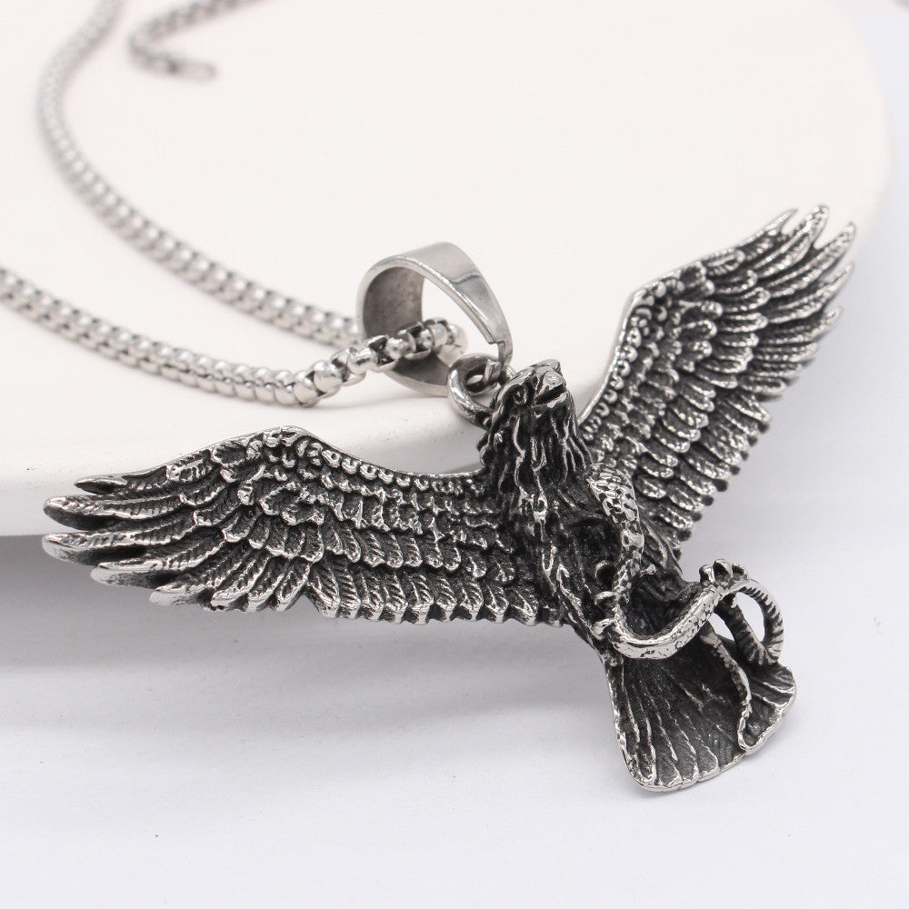 Planderful Titanium Steel Pendant Unisex Retro Eagle Snake Bold Protection Statement Jewelry For Men And Women