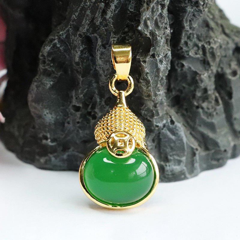 Green Chalcedony Gourd Pendant With Oval Ice Design