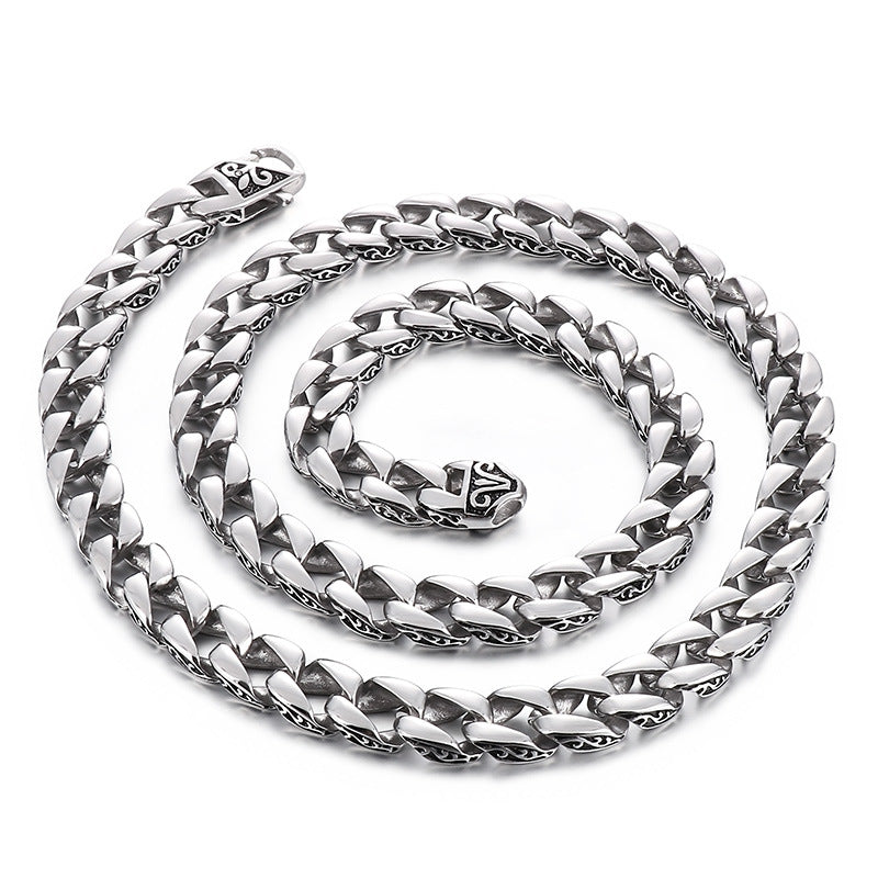 Korean Version Of Punk Style Necklace, Creative Pattern Edge Smearing Fine Titanium Steel