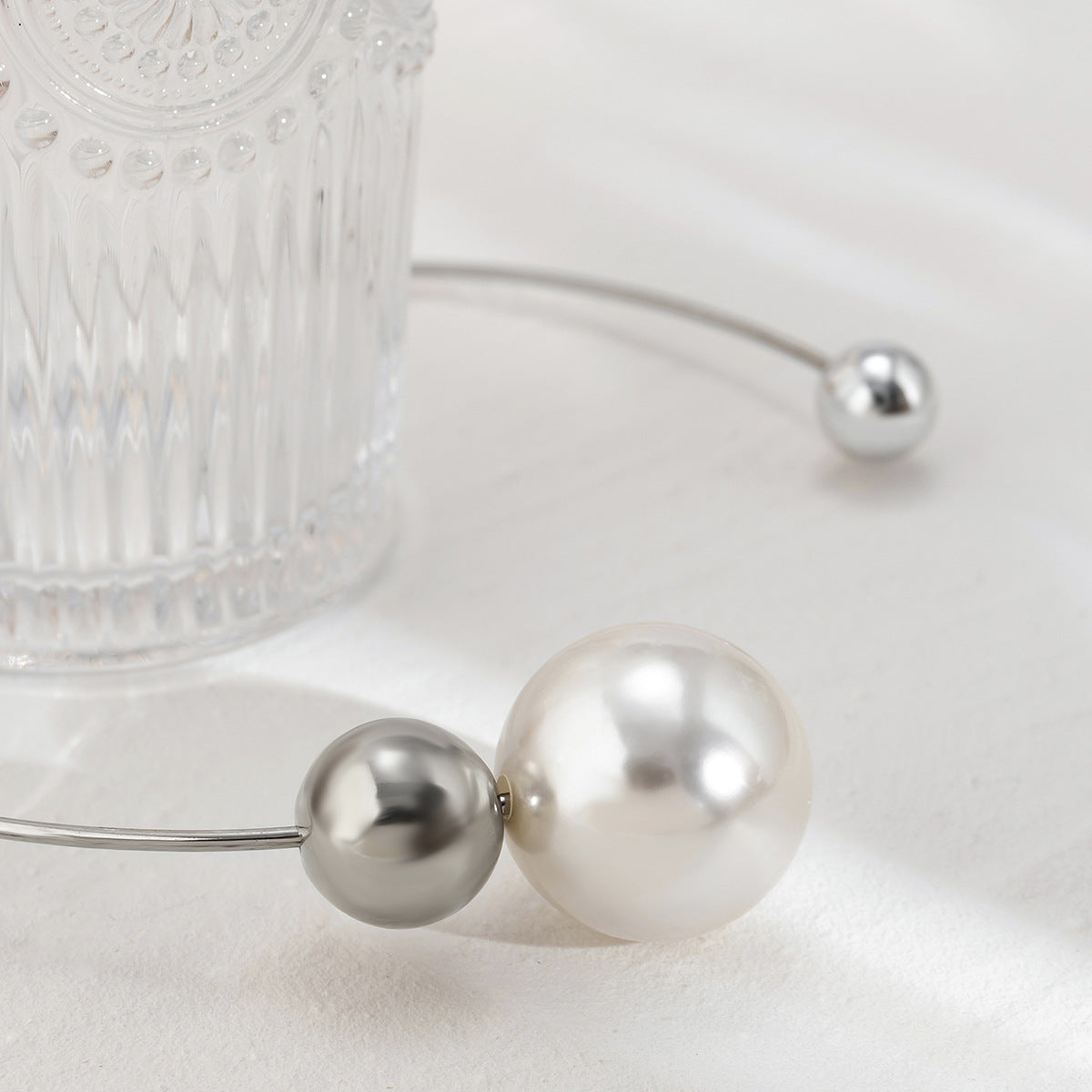 Metal Ring Collar Asymmetric Imitation Pearl Bead Necklace