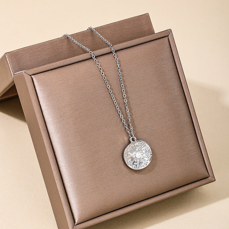 Vacation Chic Shell and Starfish Pearl Pendant Necklace