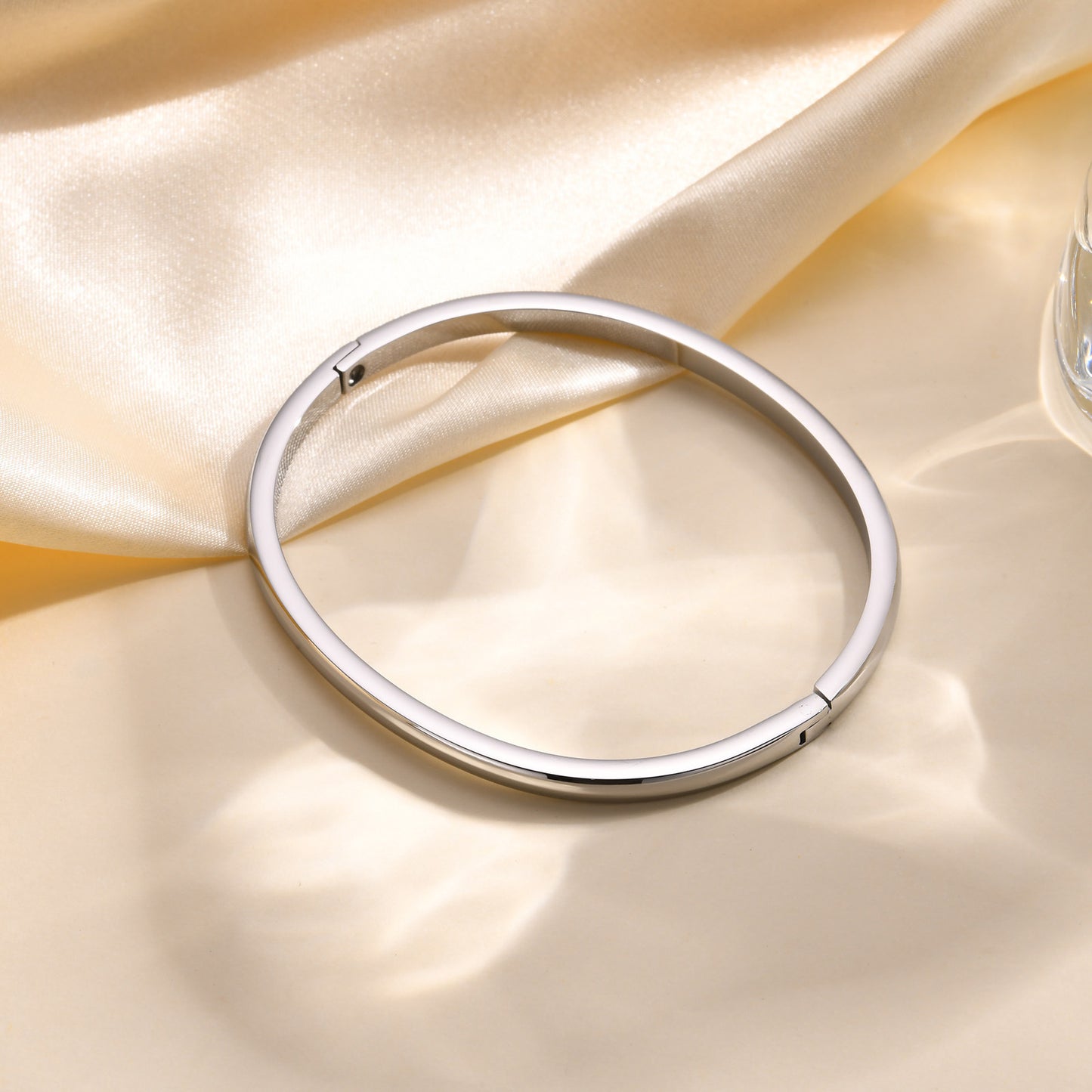 Stainless Steel Bare Body Open Bracelet Women's Jewelry Wholesale