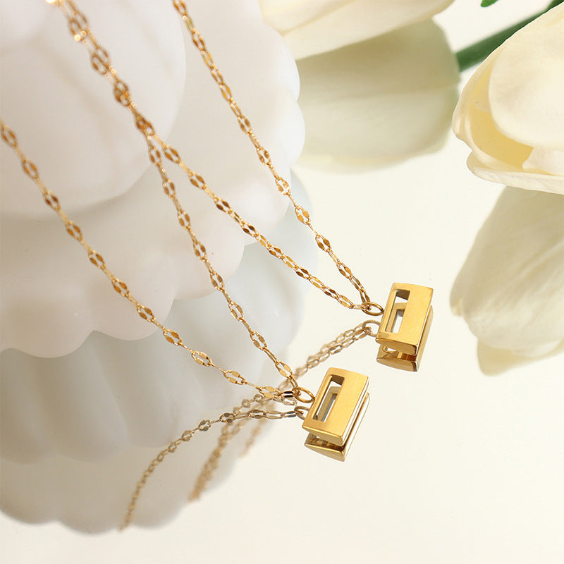 Elegant Korean Style Lock Pendant Necklace with 18K Plated Collar Chain