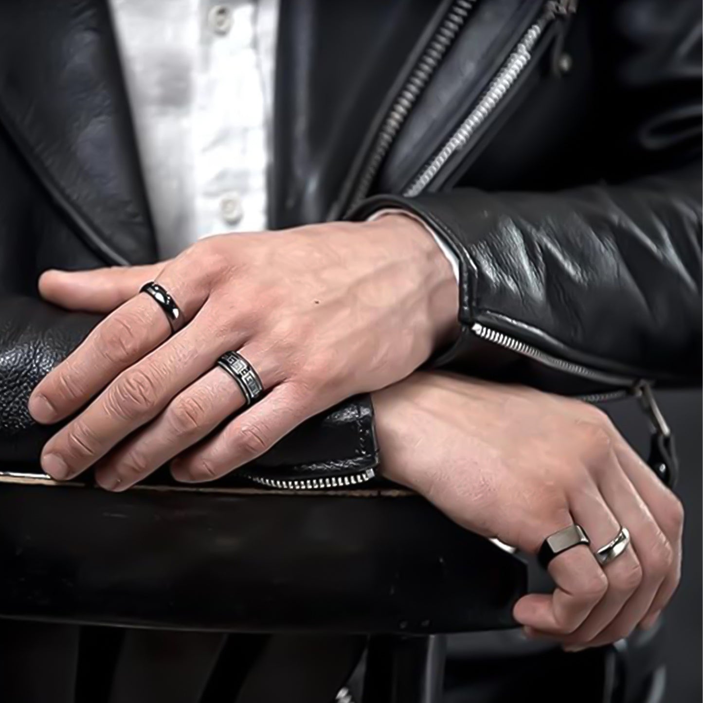 Planderful Everyday Genie Stainless Steel Spinner Ring Unisex For Men Stress Relief Decompression