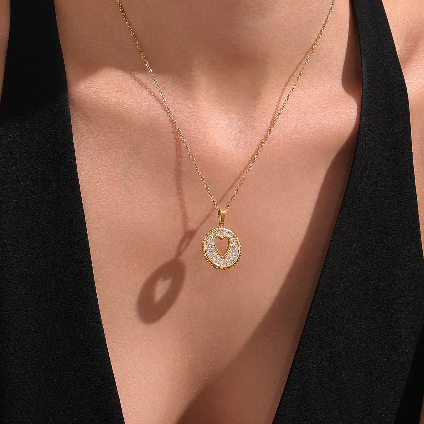 Planderful Women Collarbone Necklace Zircon 18K Gold Plated