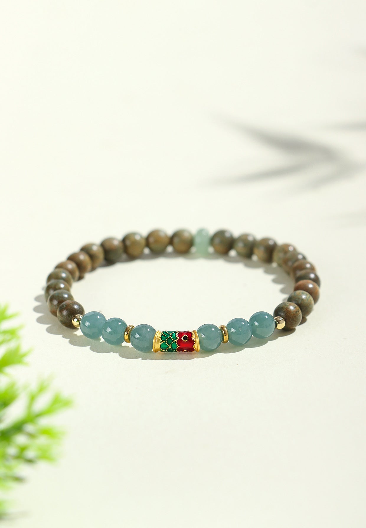 Planderful Fortune's Favor Bracelet – Retro National Style with Good Luck Koi Design