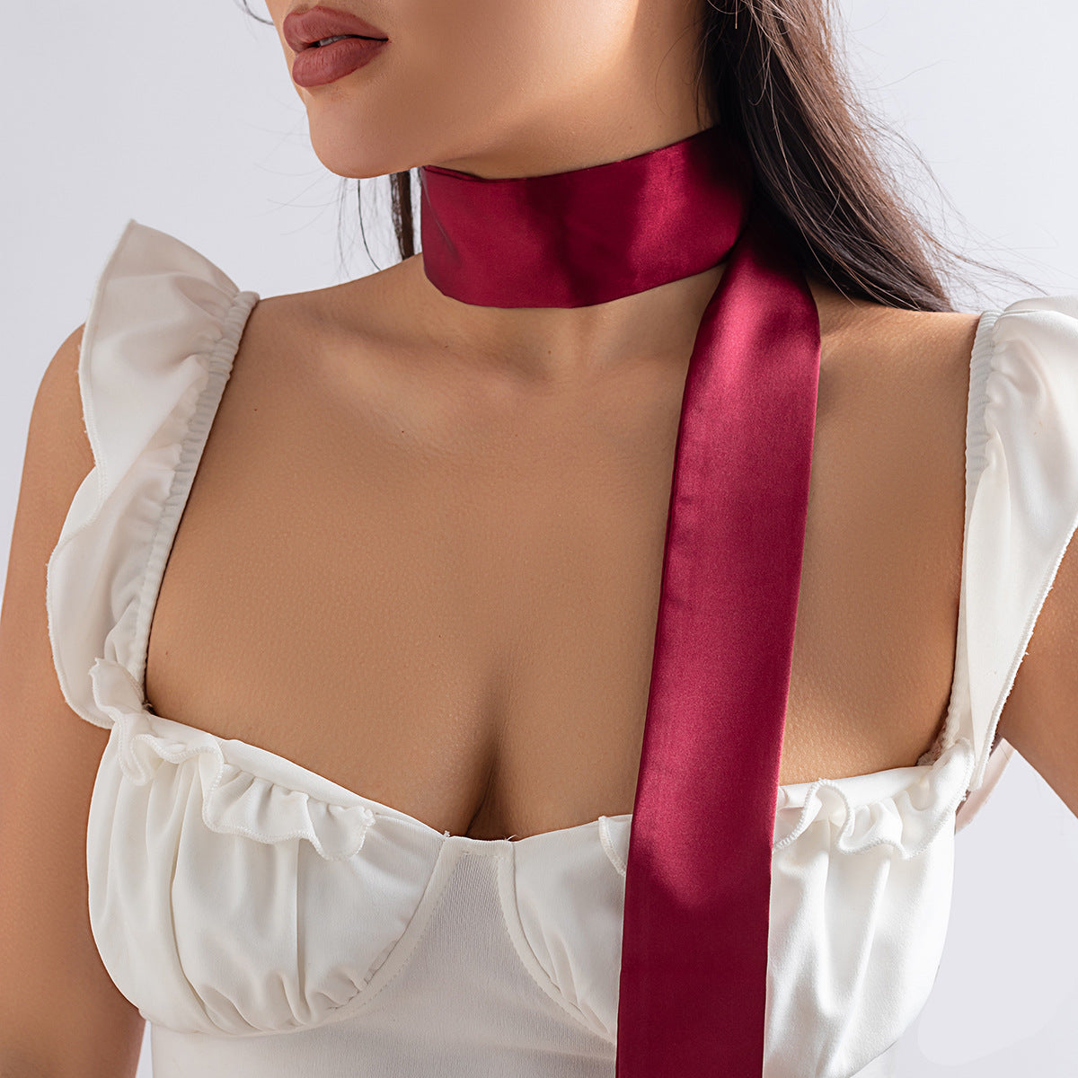 European and American Style Elegant Velvet Flower Choker Necklace With Cross-border Charm