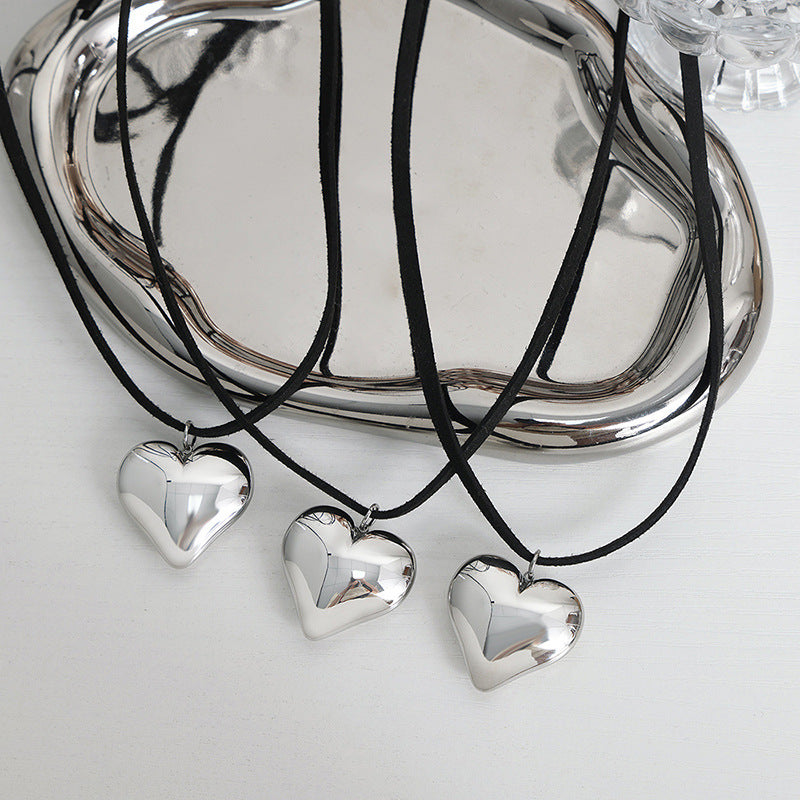 Heart Pendant Titanium Steel Necklace for Women - Elegant and Customizable