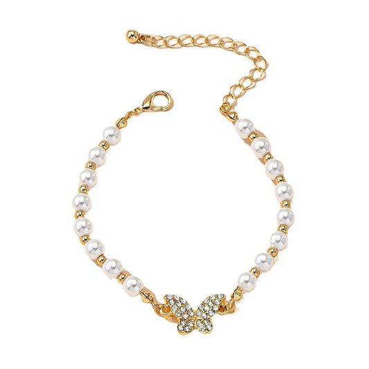 Sophisticated Pearl Butterfly Bracelet with a Touch of Elegance