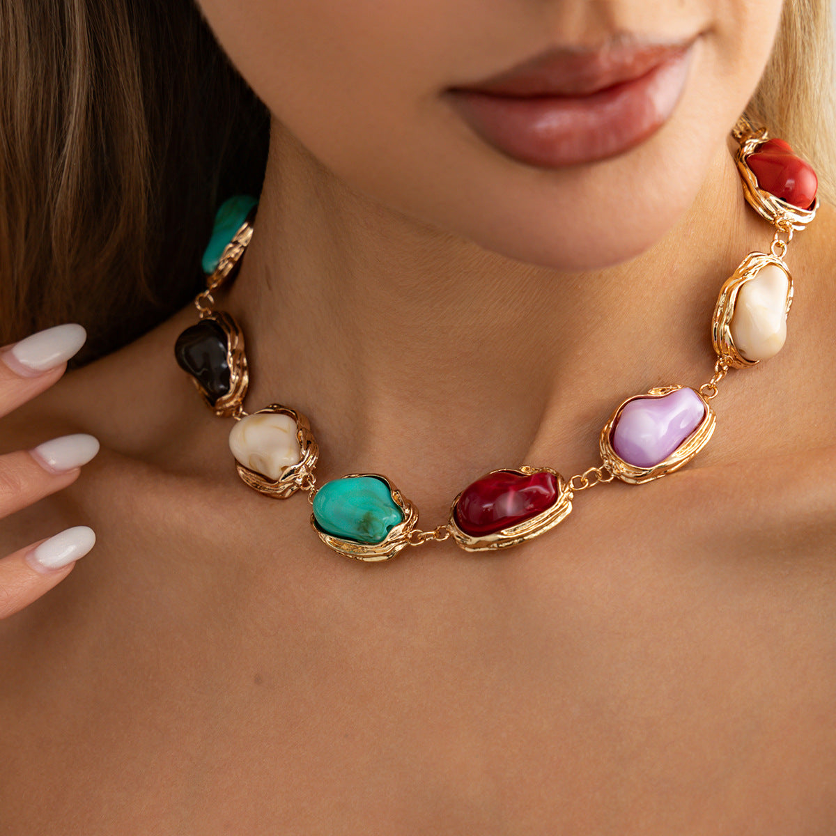 Baroque Stone Pearl Collarbone Necklace