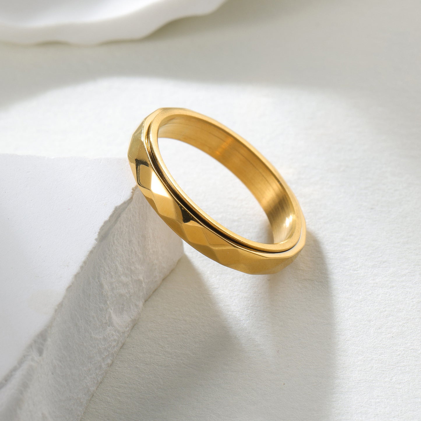 Planderful Spinner Ring 4mm Titanium Steel Rotating Unisex