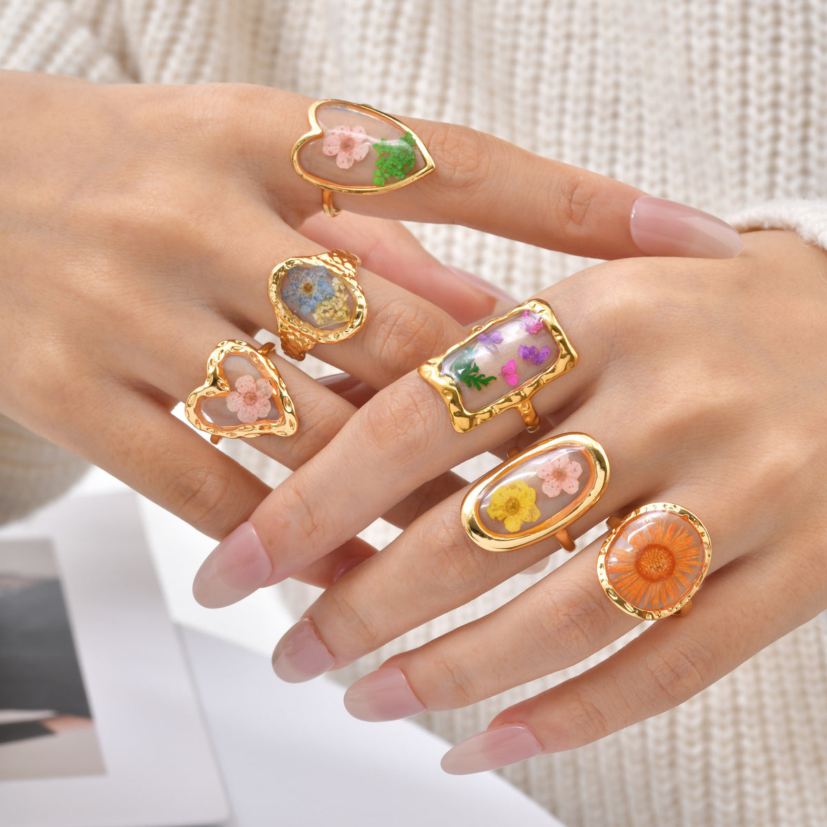 Stainless Steel Handmade Dried Flower Ring Women's Design Sense Round Heart-Shaped Glue