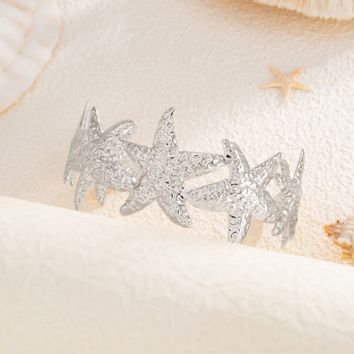 Planderful Vienna Verve Bracelet – Retro Exaggerated Ocean-Inspired Design