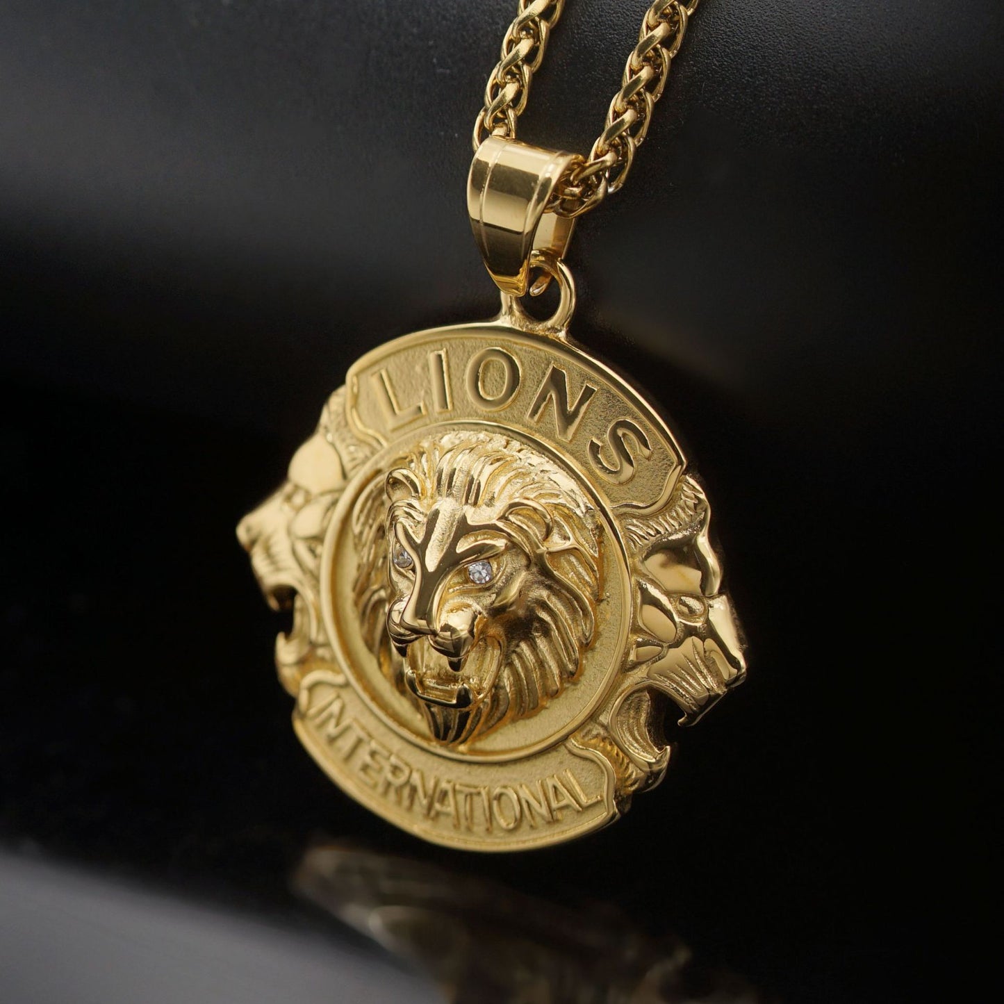 Planderful Lion Head Pendant Necklace Unisex Hip Hop Style Stainless Steel Gold Plated Bold Statement Jewelry
