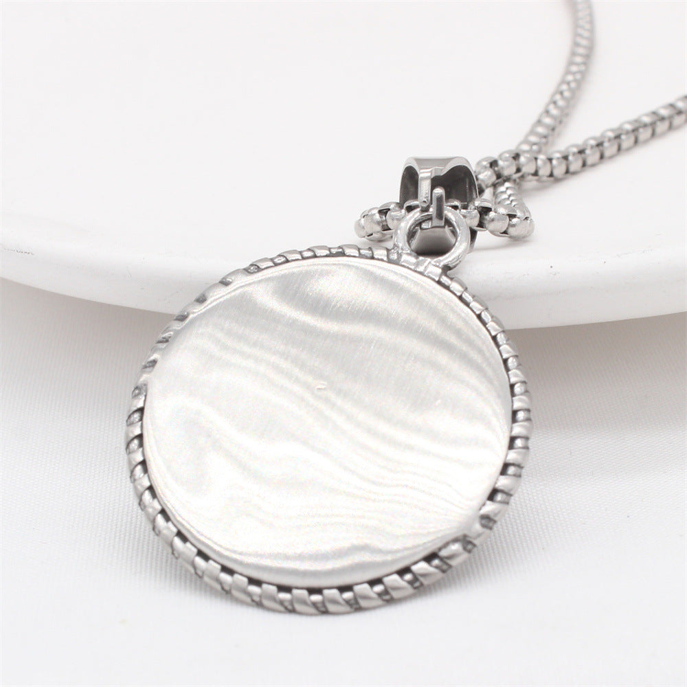 Planderful Everyday Genie – European and American Retro Eagle Men's Titanium Steel Pendant Necklace for Men